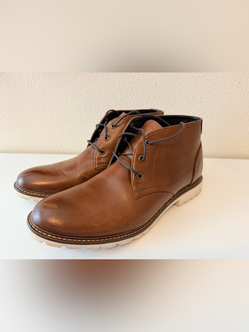 Rockport Men’s Brown Leather Chukka Boots Size 11M CH3763